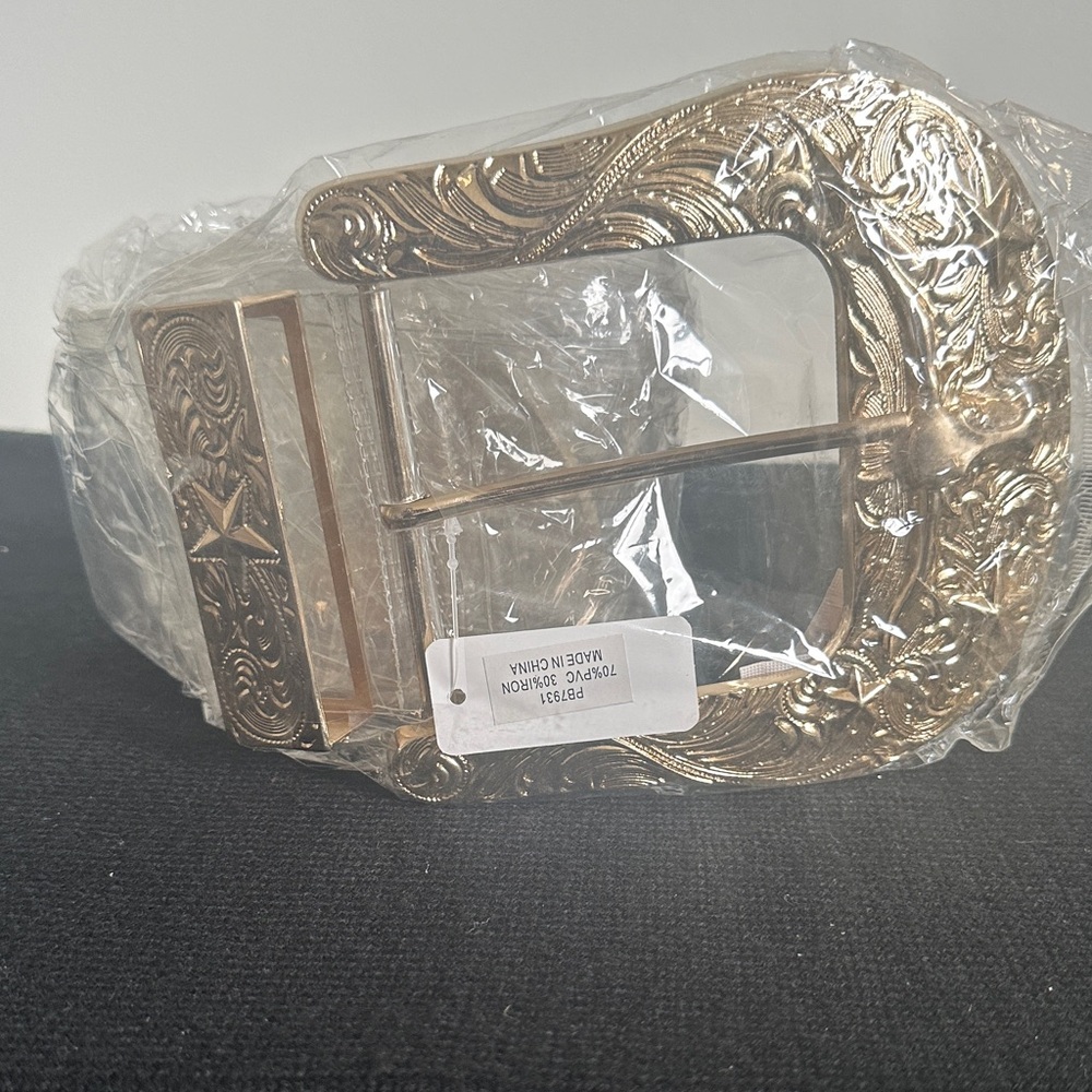 Ornate Western-Style Gold Belt Buckle